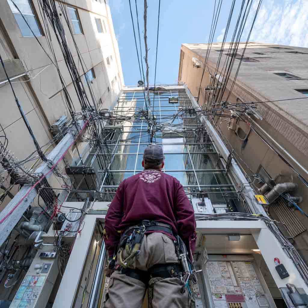 Почему крупные провайдеры не подключают некоторые дома